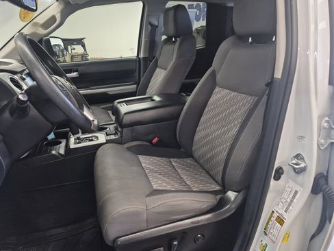 Used 2021 Toyota Tundra SR5 AWD/4WD image 13
