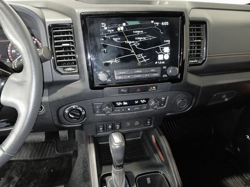 Used 2023 Nissan Frontier PRO-4X w/ Pro Convenience Package image 19