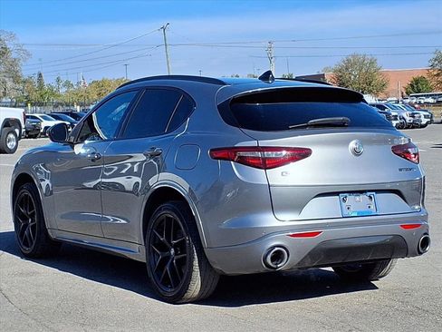 Used 2021 Alfa Romeo Stelvio Ti w/ Nero Edizione image 5