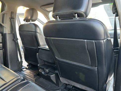 Used 2019 Ford F350 Lariat w/ Lariat Ultimate Package AWD/4WD image 16