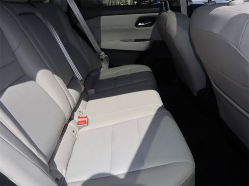 Certified 2025 Nissan Rogue SV w/ SV Premium Package image 29