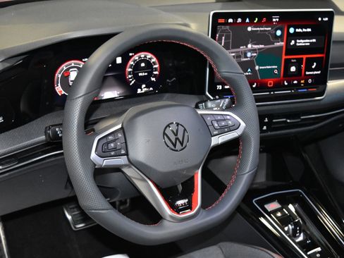 New 2025 Volkswagen GTI SE image 2