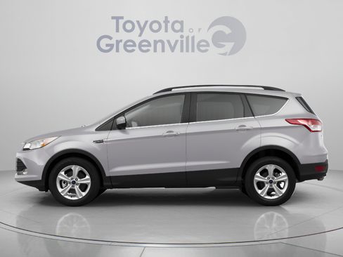 Used 2014 Ford Escape SE FWD image 2