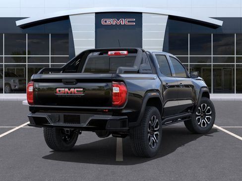 New 2025 GMC Canyon AT4 w/ Nightfall Edition image 17