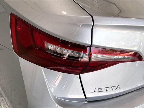 Used 2024 Volkswagen Jetta S FWD image 13
