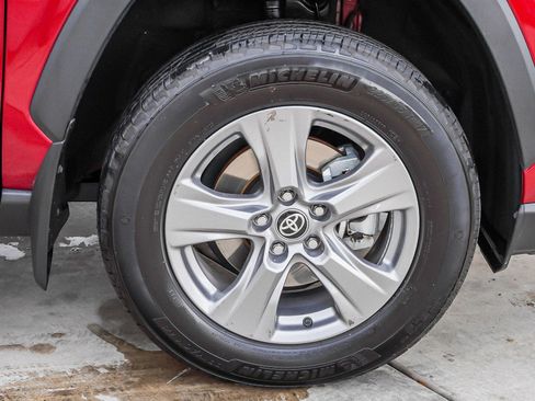 Used 2024 Toyota RAV4 XLE image 10