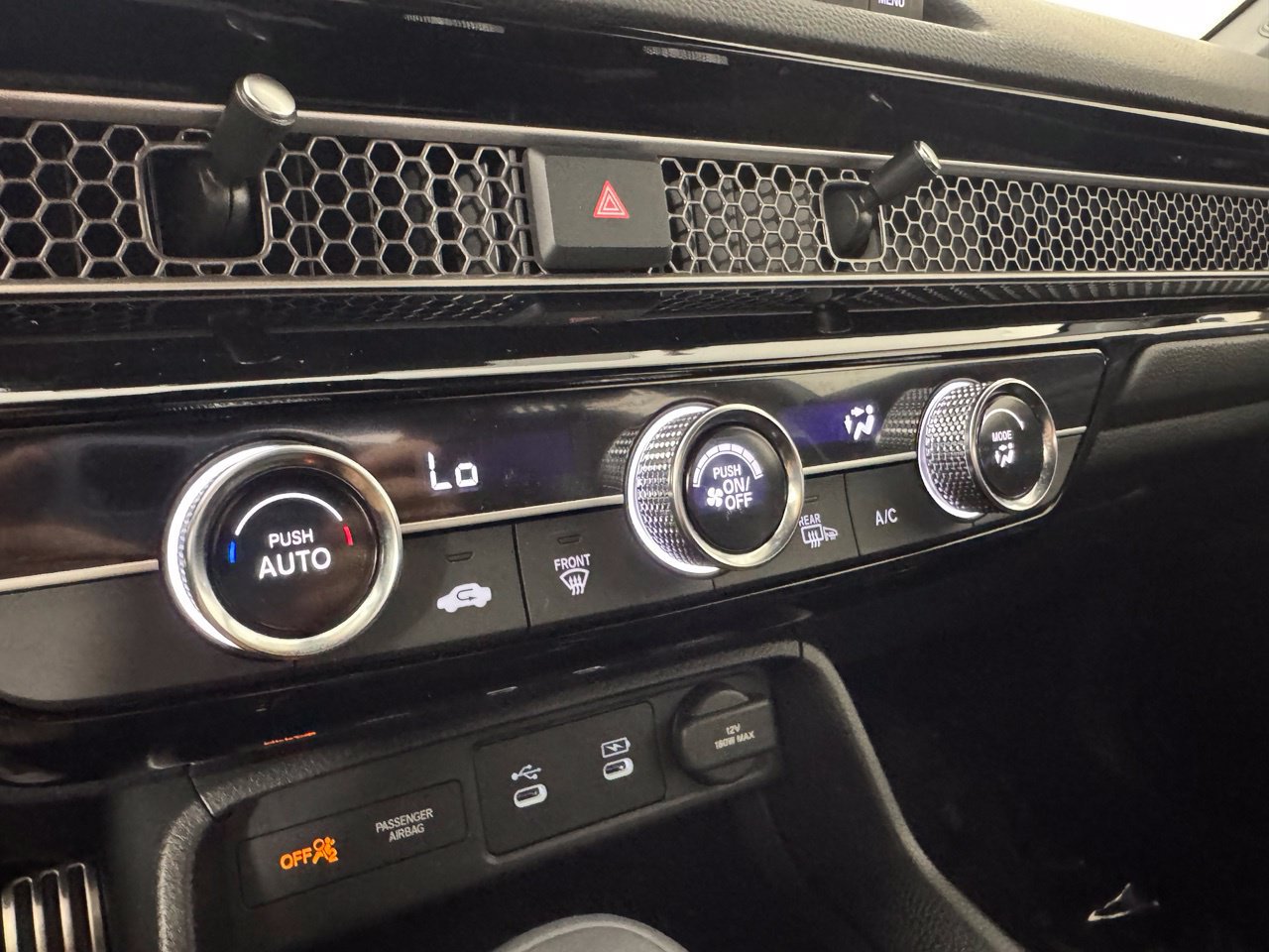 Used 2025 Honda Civic Sport image 22