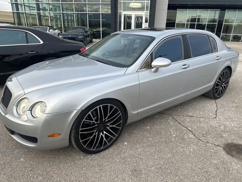 Used 2006 Bentley Flying Spur Flying Spur image 2