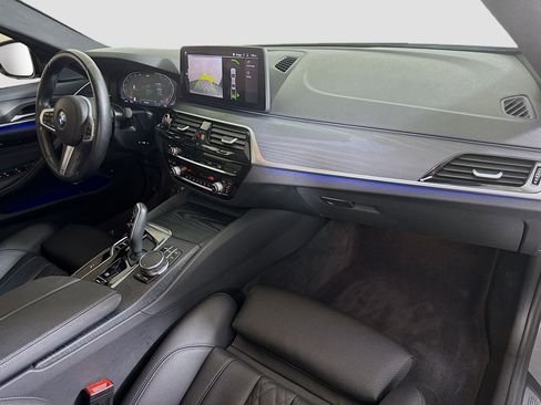 Used 2022 BMW 530i w/ M Sport Package image 30