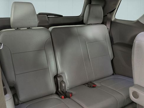 Used 2018 Chevrolet Traverse Premier AWD/4WD image 33