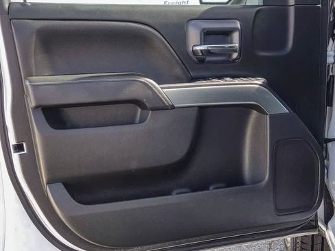 Used 2018 Chevrolet Silverado 1500 LT w/ All Star Edition image 19