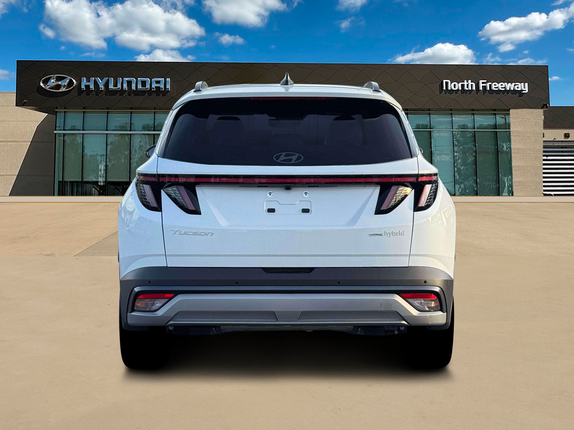 New 2026 Hyundai Tucson Limited w/ Tow & Go Package AWD/4WD image 6