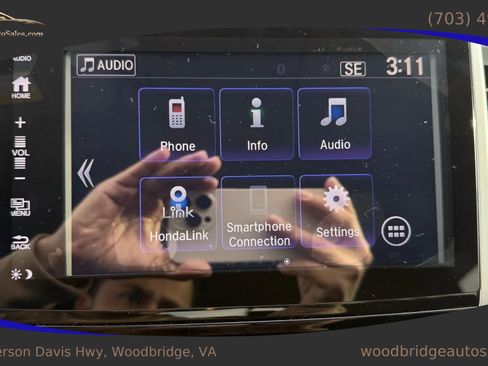 Used 2018 Honda Pilot EX image 19