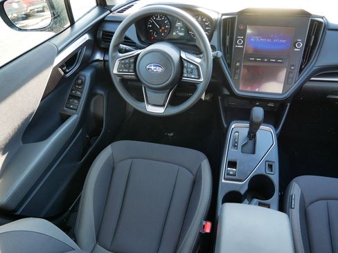 Used 2025 Subaru Impreza 2.0i image 9