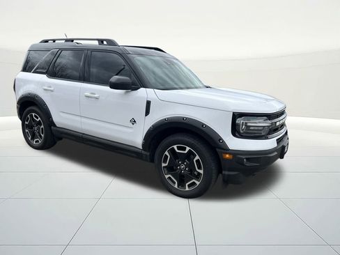 Used 2022 Ford Bronco Sport Outer Banks w/ Tech Package image 7