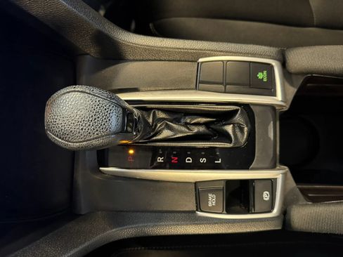 Used 2018 Honda Civic LX image 17