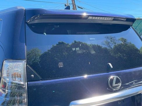 Used 2021 Lexus GX 460 Premium w/ Premium Package AWD/4WD image 30
