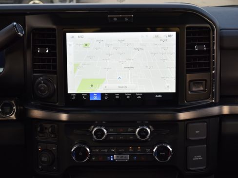 New 2026 Ford F250 Lariat w/ Black Appearance Package image 11