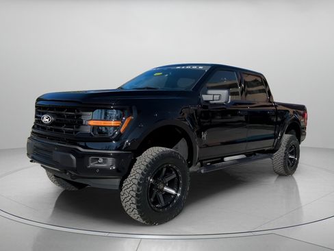 New 2026 Ford F150 XLT w/ Equipment Group 303A High image 9