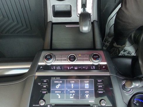 Used 2017 Subaru Legacy 2.5i Sport image 33