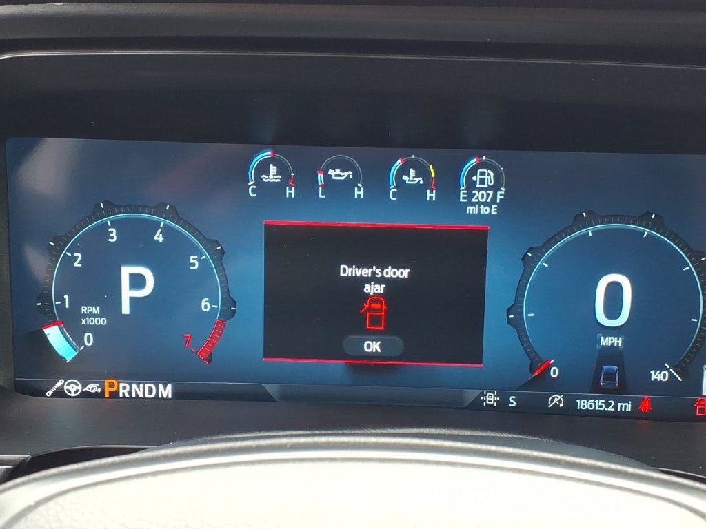 Used 2025 Ford F150 Raptor AWD/4WD image 7