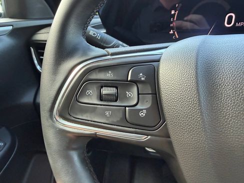 Used 2025 Buick Envista Preferred w/ Convenience I Package FWD image 14