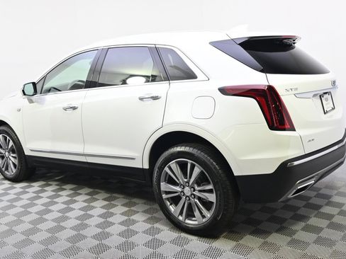 New 2025 Cadillac XT5 Premium Luxury w/ LPO, Floor Liner Package image 3
