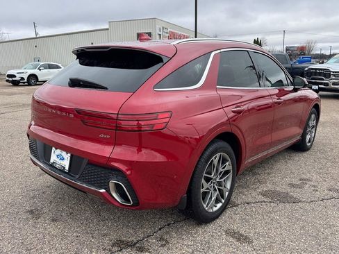 Used 2022 Genesis GV70 2.5T w/ Advanced Package image 4