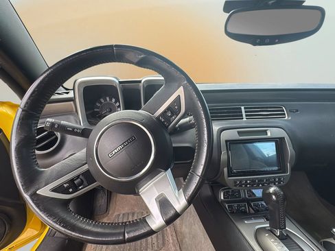 Used 2010 Chevrolet Camaro LT RWD image 13