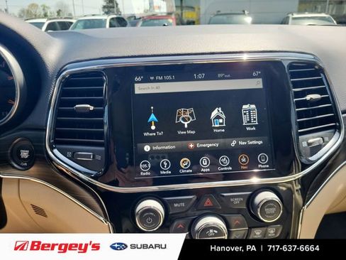 Used 2019 Jeep Grand Cherokee Limited AWD/4WD image 23