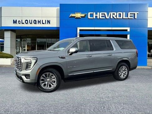 Certified 2025 GMC Yukon XL Denali image 1