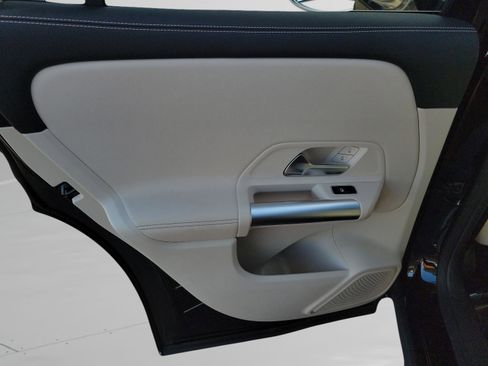 Certified 2025 Mercedes-Benz GLA 250 image 26