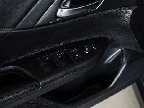 Used 2016 Honda Accord Sport image 39