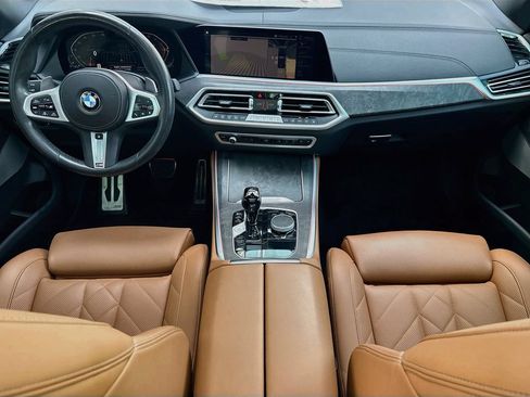 Used 2023 BMW X5 xDrive40i w/ M Sport Package AWD/4WD image 13