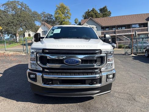 Used 2021 Ford F250 XLT w/ XLT Value Package AWD/4WD image 4