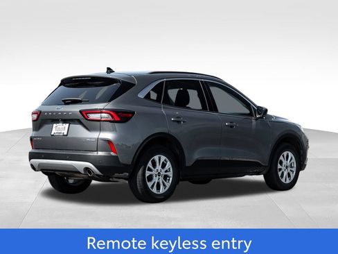 Used 2024 Ford Escape Active w/ Tech Pack #1 AWD/4WD image 7