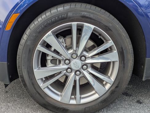 Used 2023 Cadillac XT5 Premium Luxury w/ LPO, Floor Liner Package FWD image 32