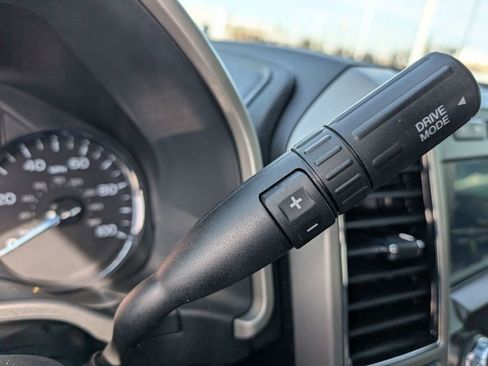 Used 2020 Ford F250 Lariat w/ Lariat Value Package image 31