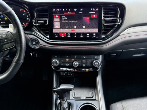 Used 2023 Dodge Durango R/T w/ Blacktop Package RWD image 7