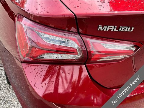 Used 2020 Chevrolet Malibu LT FWD image 26