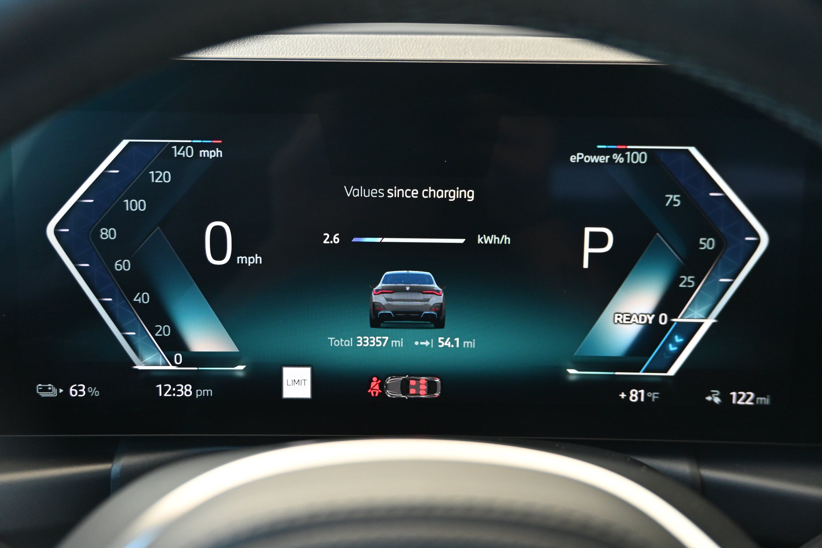 Certified 2024 BMW i4 eDrive40 w/ M Sport Package RWD image 18