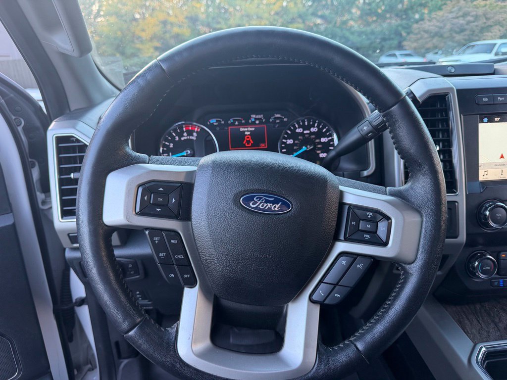 Used 2019 Ford F250 Lariat w/ Lariat Ultimate Package AWD/4WD image 13