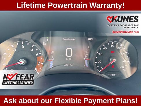 Used 2025 Jeep Compass Limited AWD/4WD image 13