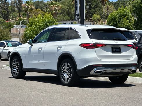 Used 2023 Mercedes-Benz GLC 300 4MATIC image 5