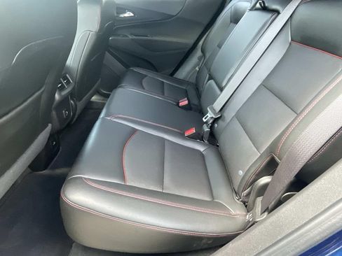 Used 2023 Chevrolet Equinox RS w/ RS Leather Package FWD image 10