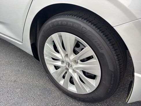 Used 2023 Nissan Sentra S image 17