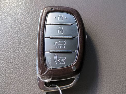 Used 2020 Hyundai Elantra Value Edition image 27