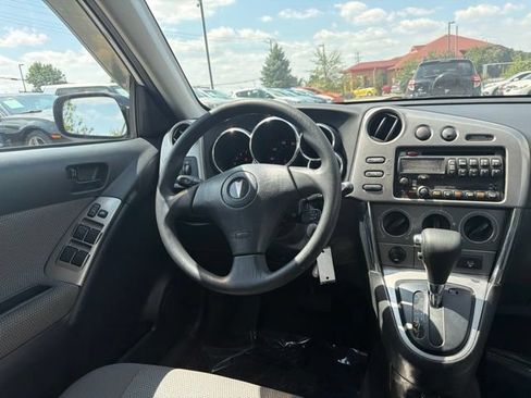 Used 2007 Pontiac Vibe w/ Sun And Sound Package FWD image 7