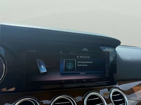 Used 2019 Mercedes-Benz E 300 4MATIC image 20
