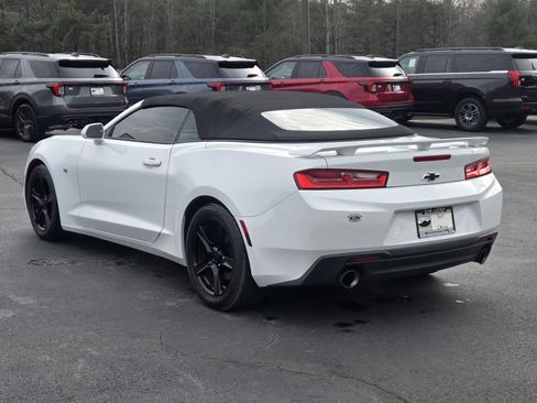 Used 2017 Chevrolet Camaro LT image 5